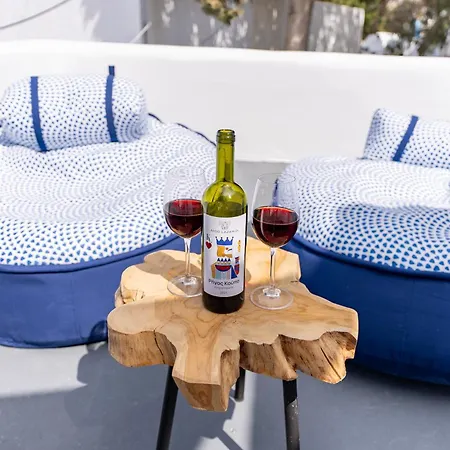 White Cave With Outdoor Hot Tub * Megalochori (Santorini)