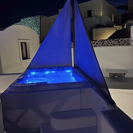 Apartment White Cave With Outdoor Hot Tub *